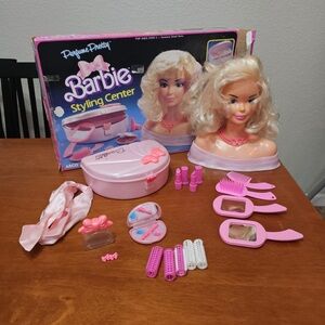 Vintage 1987 Barbie Perfume Pretty Styling Center #7938 Mattel‎ Styling Head
